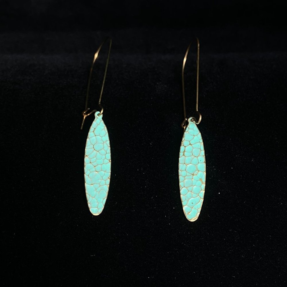 Handcrafted Turquoise and Gold Tone Kidney Wire